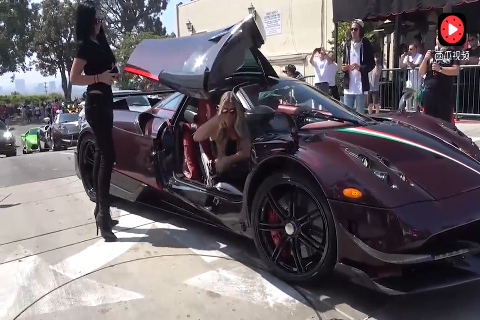 价值3000万的超级跑车，女孩坐上车的一刻才知道有多尴尬