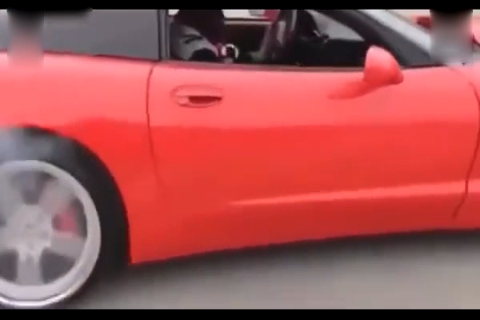 开车撞柱!也是牛,2017跑车车祸失误大合集!看得我心舒爽！！