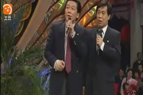 侯耀文石富宽演绎相声《侯大明白》爆笑全场