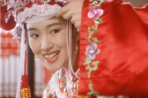 十个版本的秋香，张静初最风情，张俪很矫情，李若彤太?