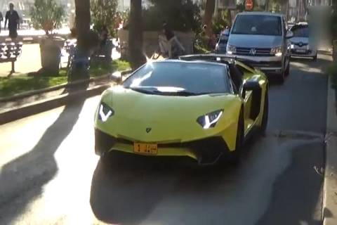 实拍 兰博基尼 aventador sv roadster