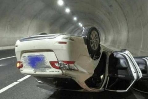 驾驶日产轩逸出车祸，汽车受损后低价卖掉，朋友直言换国产的吧