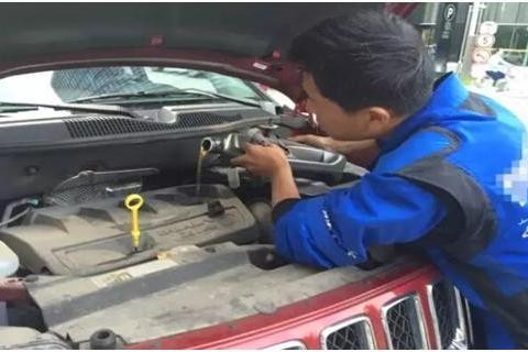 原厂件比副厂件价格贵一倍，那么汽车原产件和副厂件有何区别呢？