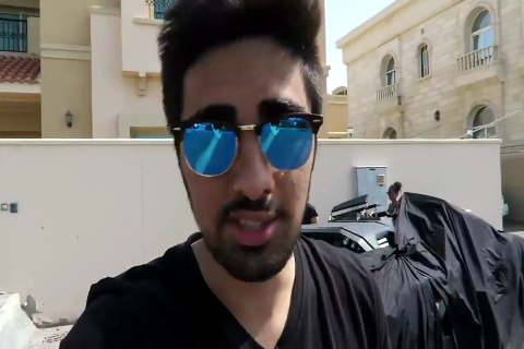 1000万的跑车掏出钥匙的那一刻，兰博基尼都不敢踩油门了