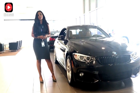 100万的宝马跑车，按下钥匙后变形开始！
