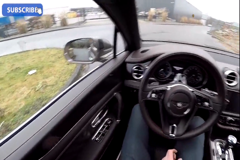 价值500万的宾利SUV，加速到300码时，才觉得钱花到位了