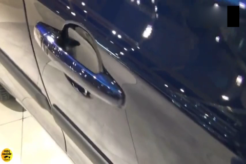 视频：布鲁塞尔汽车展 铃木新SX4S-CROSS实拍
