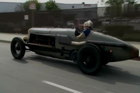 1917年的菲亚特飞机发动机的跑车，这车回头率不输现在超跑