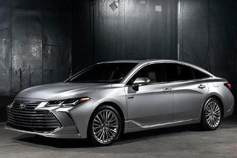 丰田新款中级轿车,非常经典的文章，不看后悔