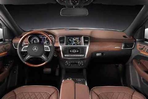 超燃！《红海行动》中的SUV每个都是“硬汉”，每辆都是越野能手