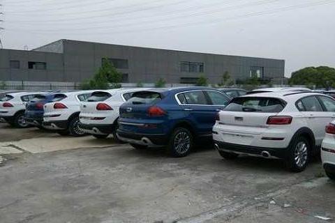 表哥刚买了吉利博越，看我订了这辆车，说我真不会买车！