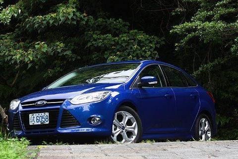 点评老款福特福克斯，整体表现让人满意