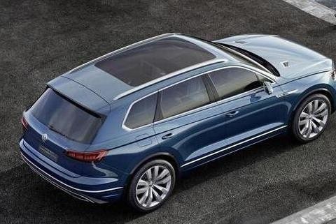 新一代的途锐比Q7还漂亮 价格便宜30W, 谁还买卡宴！