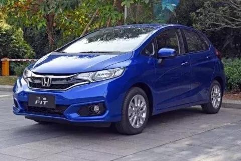 改款飞度新增潮跑版 售7.38-10.28万元