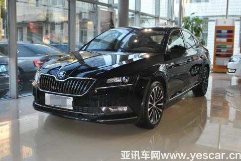 ​风格迥异 雅阁和速派哪个好！