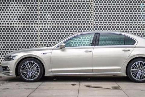 号称按A8水准打造, 上市叫板5系, 月销133台, 这下没脾气了