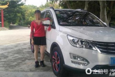 男子用10万买宝骏，再用10万来爆改，开上街回头率不输给豪车！