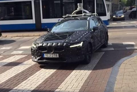 全新沃尔沃V60将于2月21日海外首发 搭载混合动力