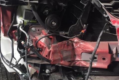 神车长城VV5首撞，从事故车看下质量怎么样！