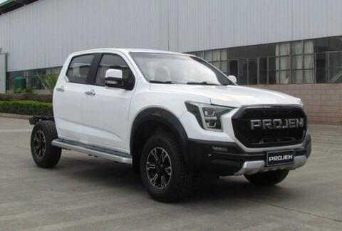 借鉴了不少风格 国产全新皮卡实车曝光