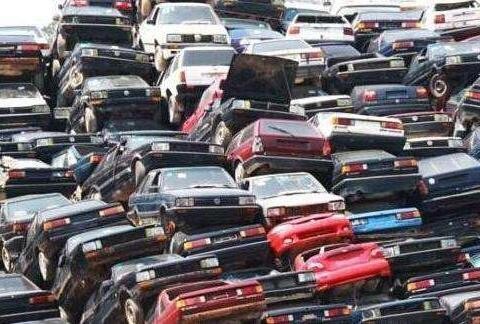 车管所: 此新规出台后, 这些车不管开了多少公里都将被强制报废