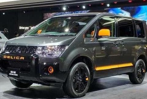 这才叫厚道车，三菱缩小版埃尔法来了，车长近4米5还配四驱！