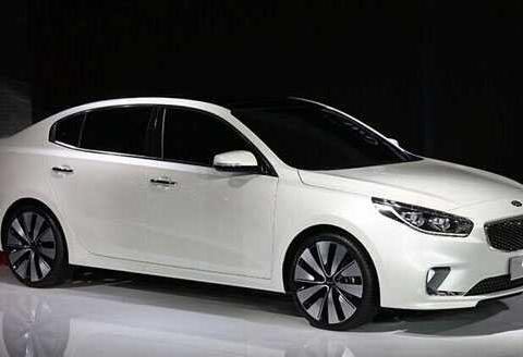 这个合资被憋出硬伤，怒出一款B级车，吊打迈腾思域仅售12.88万