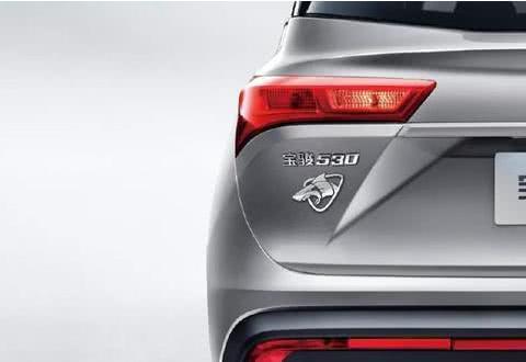 宝骏530动力与560同款，售价8万，竞争吉利博越和长安！！