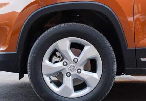 上月销量远超哈弗H6，5万多起步，国民爆款SUV！