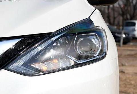 颜值不如卡罗拉，去年销量破40万辆，1.6L CVT省心省事