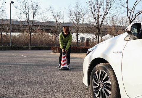 2017款一汽丰田卡罗拉双擎日常实用性测试！