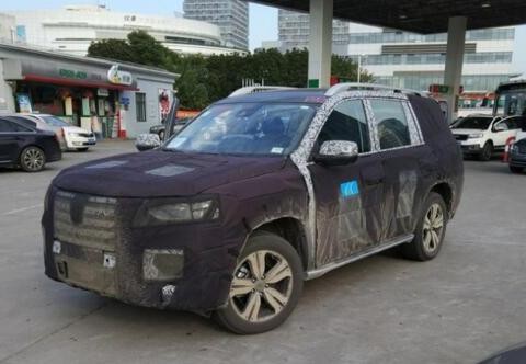 荣威全新大型SUV路试谍照曝光