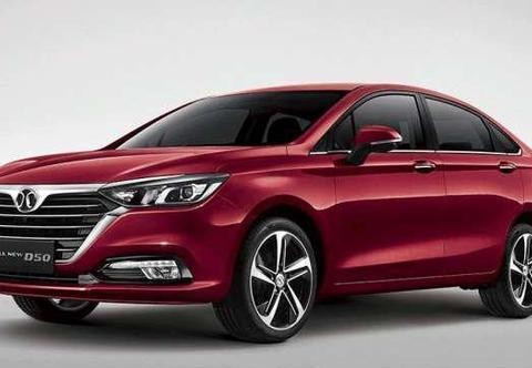 这两款轿车开出去别人认不出, 以为20万, 其实才8万