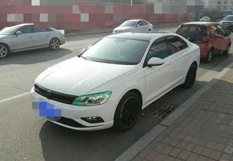 男子仅8万提大众凌渡，又花一万元全车改装后，亲戚的评价亮了！