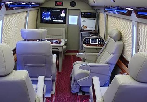 就是不一样！2018款进口丰田柯斯达13座12座11座10座9座改装房车