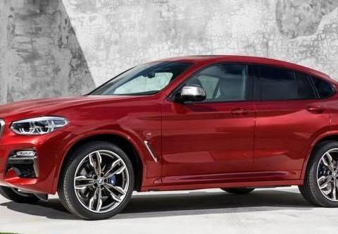 宝马全新X4，3.0T＋8AT