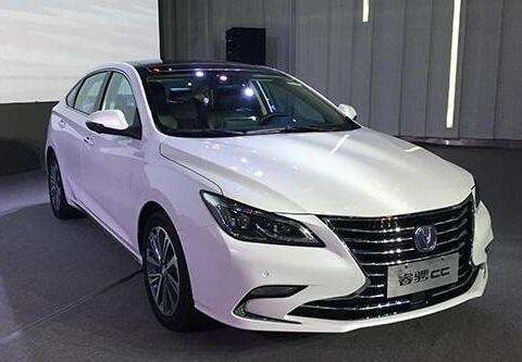 新款国产CC即将诞生，颜值胜A4十倍，看完后不再考虑雅阁思域