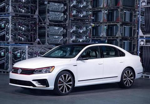 售价18万！大众Passat GT搭3.6L动力 迈腾GT还会远吗?