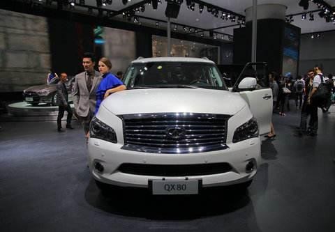 日系豪华SUV悍将终于来了！给人的感觉就是大，这才叫全尺寸SUV