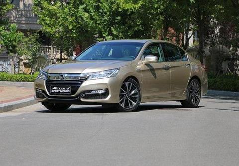 本田雅阁全系优惠3.2万元 现车供应