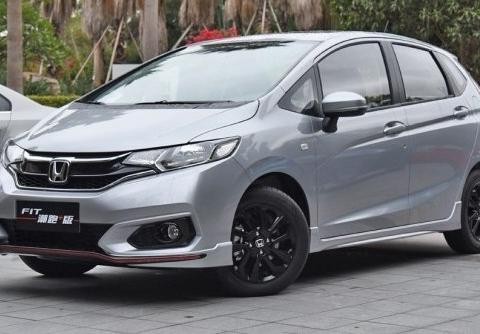 本田彻底怒了！GK5超跑，仅7万，干翻高尔夫，可惜没有这个！