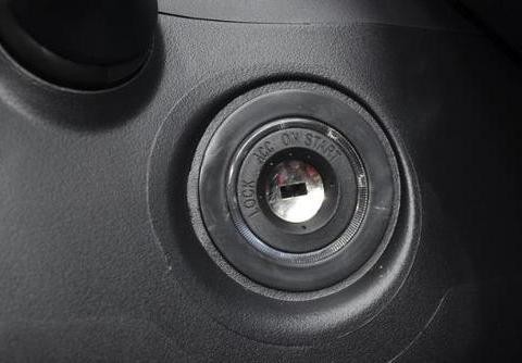 评论｜销量高就一定值得买吗？奇瑞艾瑞泽5优劣势分析！