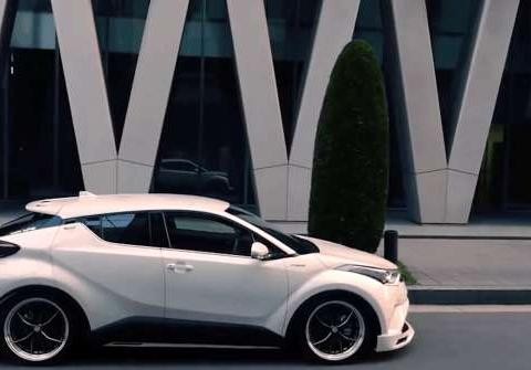 又一款紧凑级SUV迎来! 一公里油耗3毛多, 全车进口不到14万!