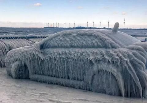 打不着火不可怕，冻成冰雕才可怕！