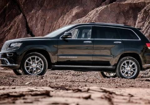 不买普拉多提了这款车, 3.0T发动机, 比帕杰罗霸气, 越野之最!