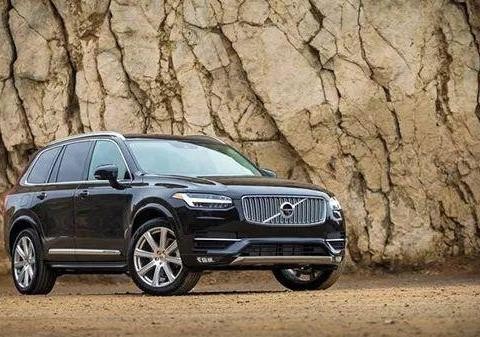 昨天，有车企开始拿“真人”测试自动驾驶技术了！