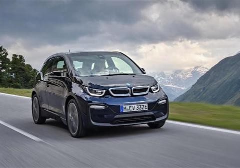 开豪车还担心费油？2017全球十大最省油豪车排行榜，出炉！