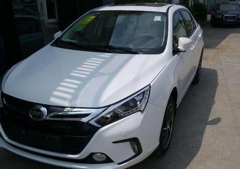 电动小汽车便宜又省钱，为什么没有多少人买？十年老司机说出原因