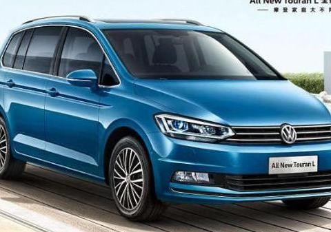 1.8T双离合涡轮增压, 安全和舒适配置都不错, 油耗百公里7.0L