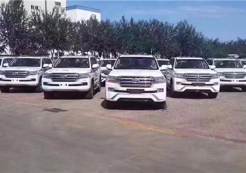 17款兰德酷路泽4000 越野性能绝非浪得虚名